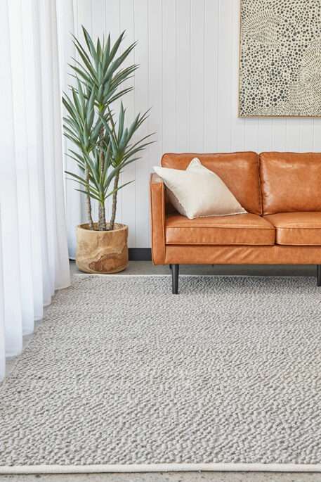 Boucle grey rug photoes online. Sale on at Sydney rugs onlie and instore